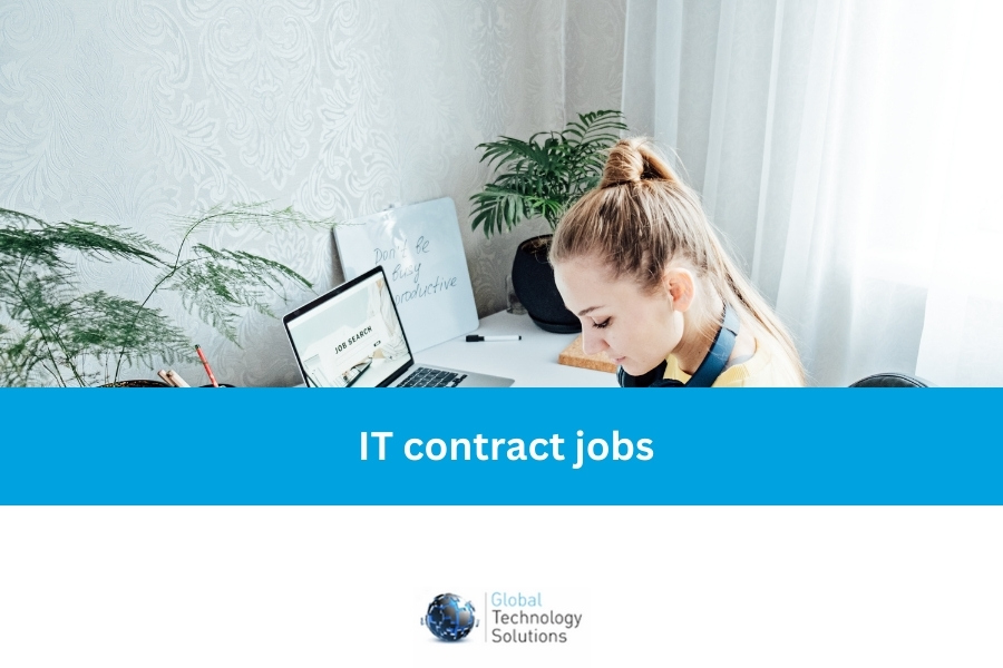 Person on PC looking up How to find IT contract jobs